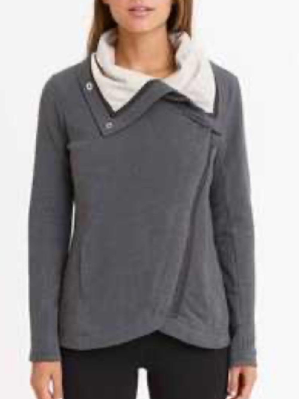 Lululemon Women's Savana
Jacket Heather Grey Snap
Wrap Lined(size 6)